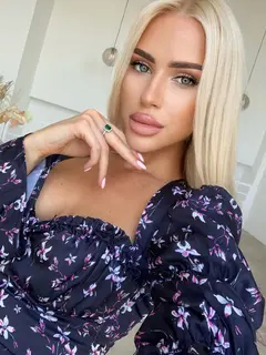 Alina escort in Dubai