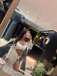 Amelia escort in Dubai