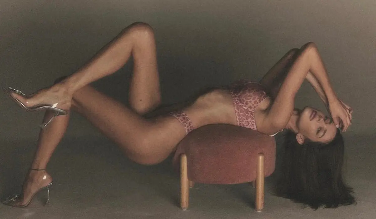 Dammi escort in Dubai