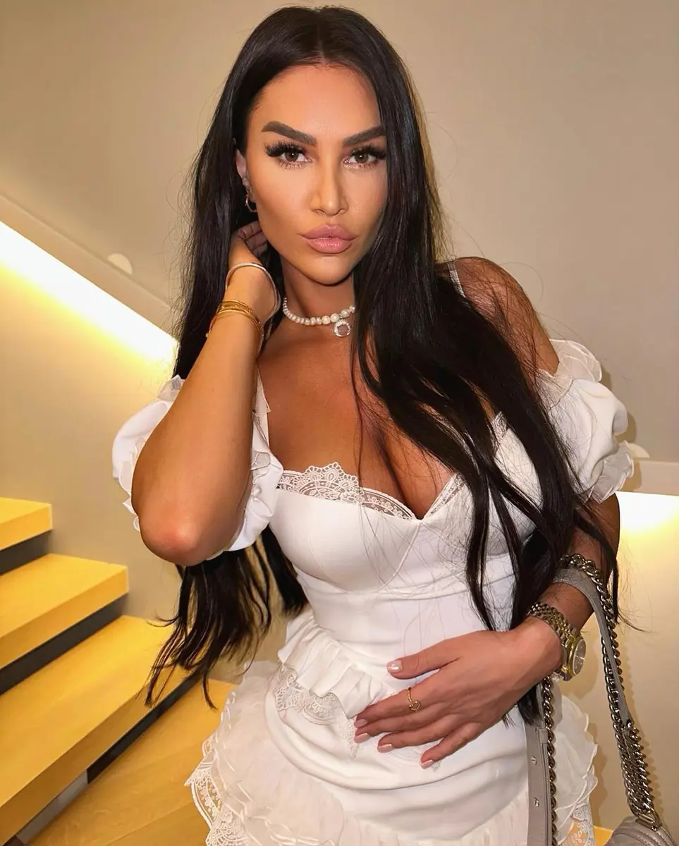 Dilya escort in Dubai