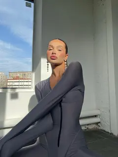 Elizabeth escort in Dubai