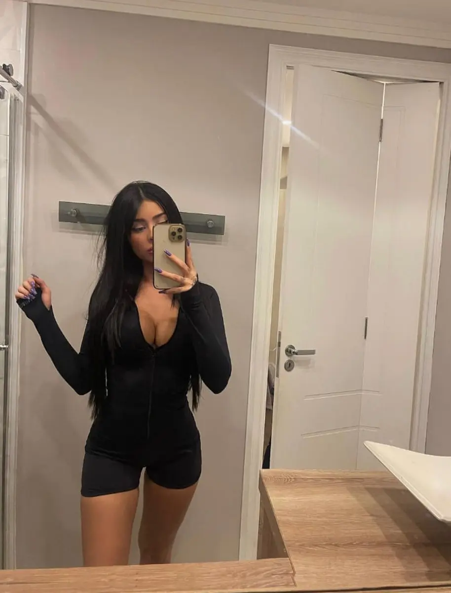 Estelle escort in Dubai