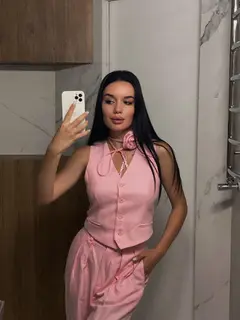 Julia escort in Dubai