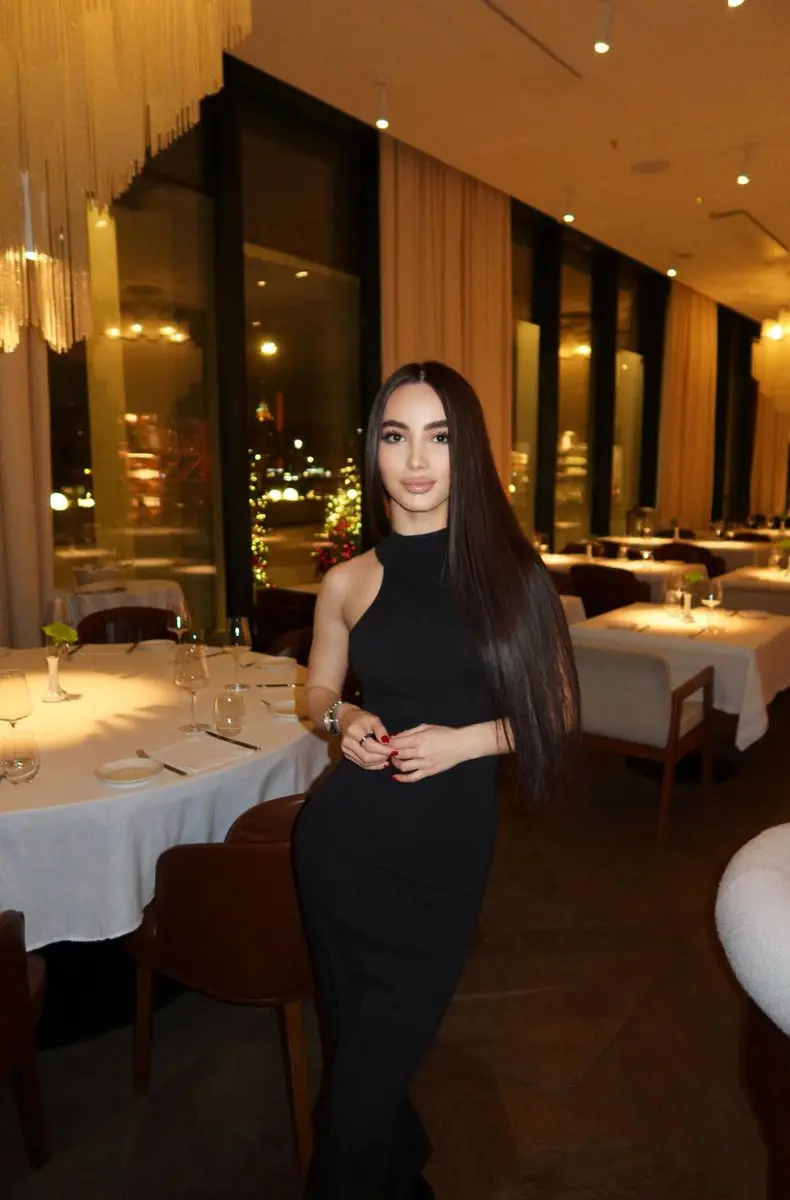 Lily escort in Dubai