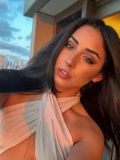 Love escort in Dubai