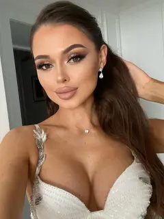 Oksana escort in Dubai