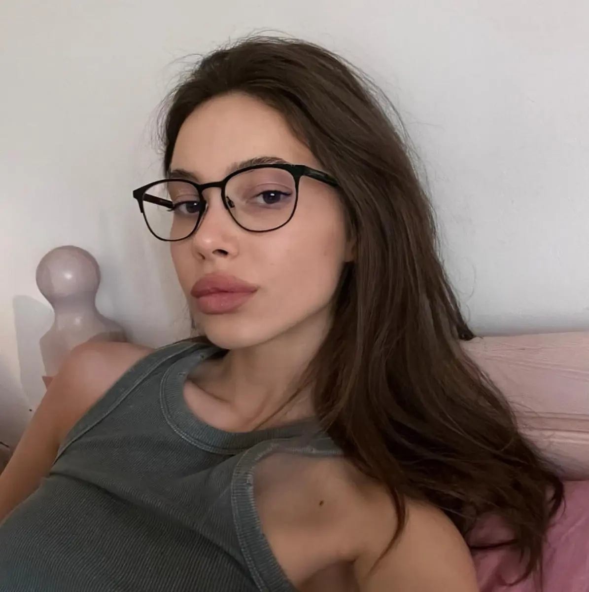 Olivia escort in Dubai