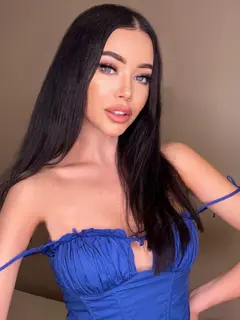 Polina escort in Dubai