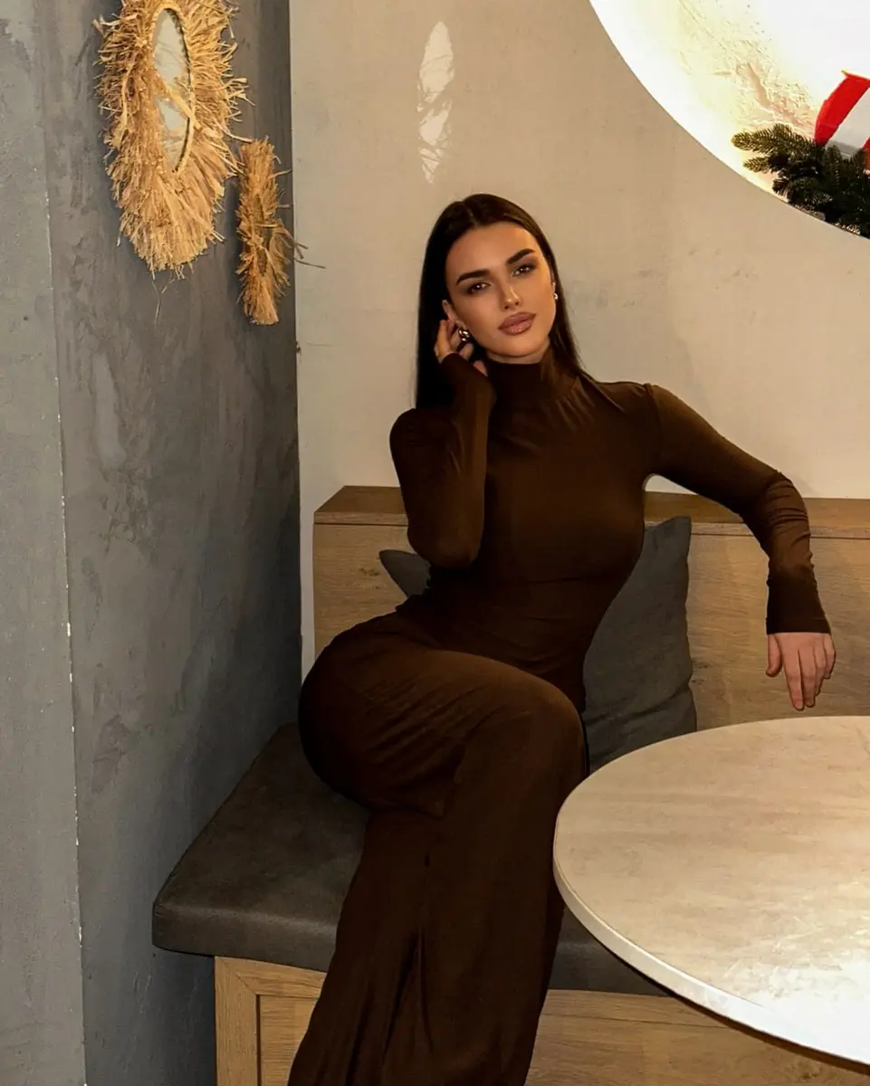 Renata escort in Dubai