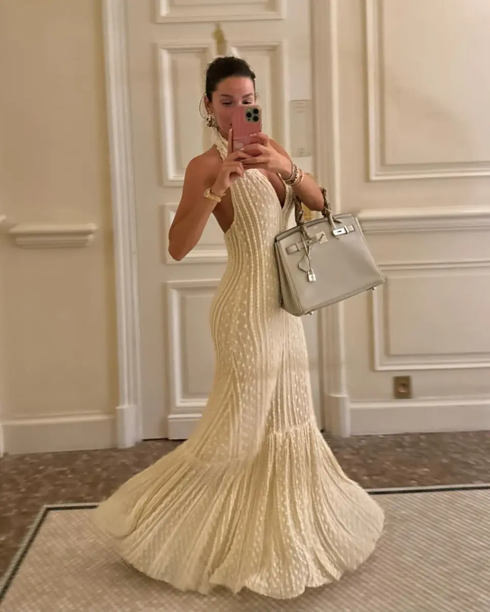 Riley escort in Dubai