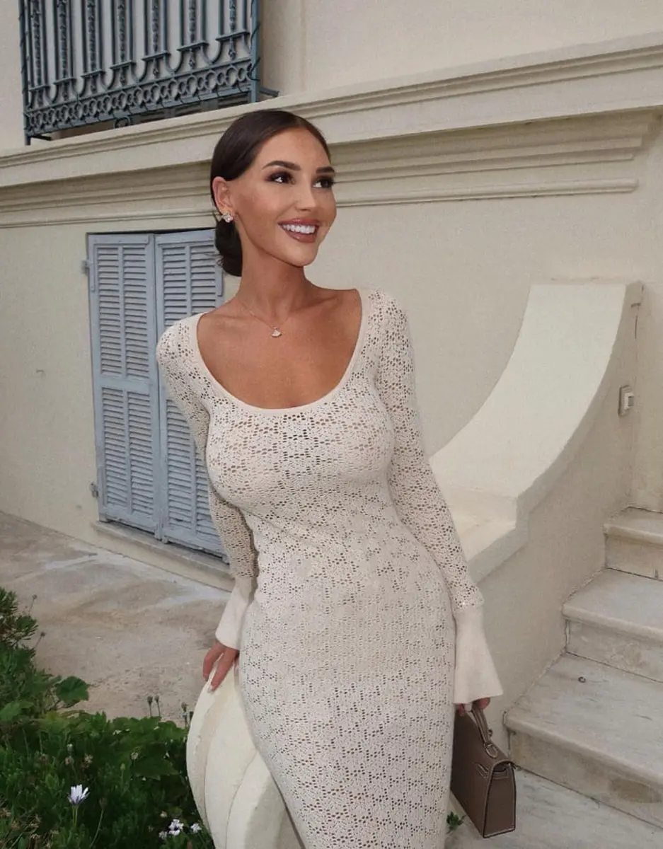 Shelley escort in Dubai