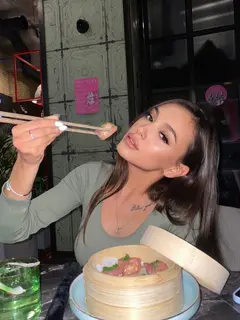 Vivien escort in Dubai