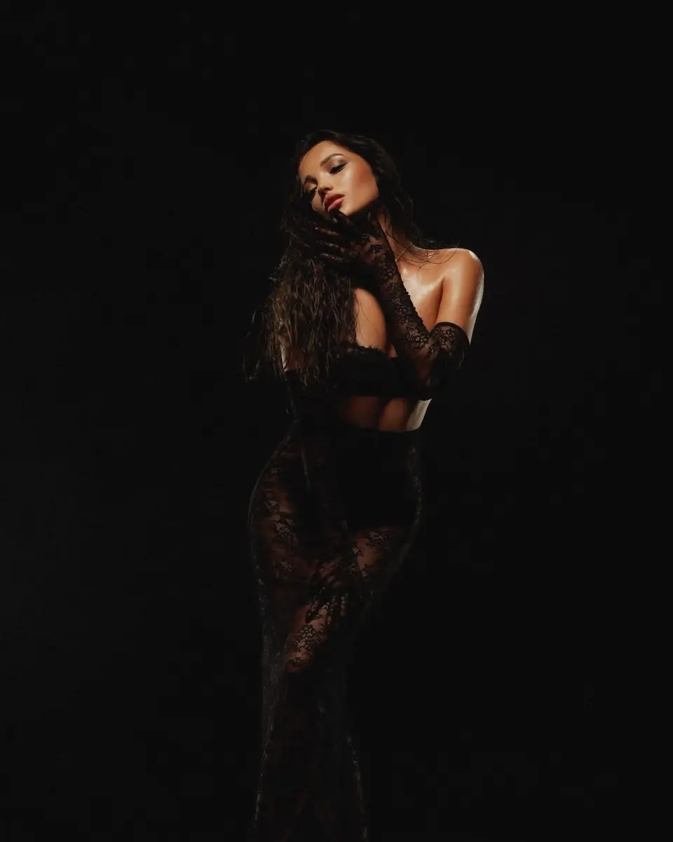 Yana escort in Dubai