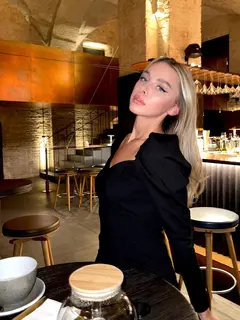 Zara escort in Dubai