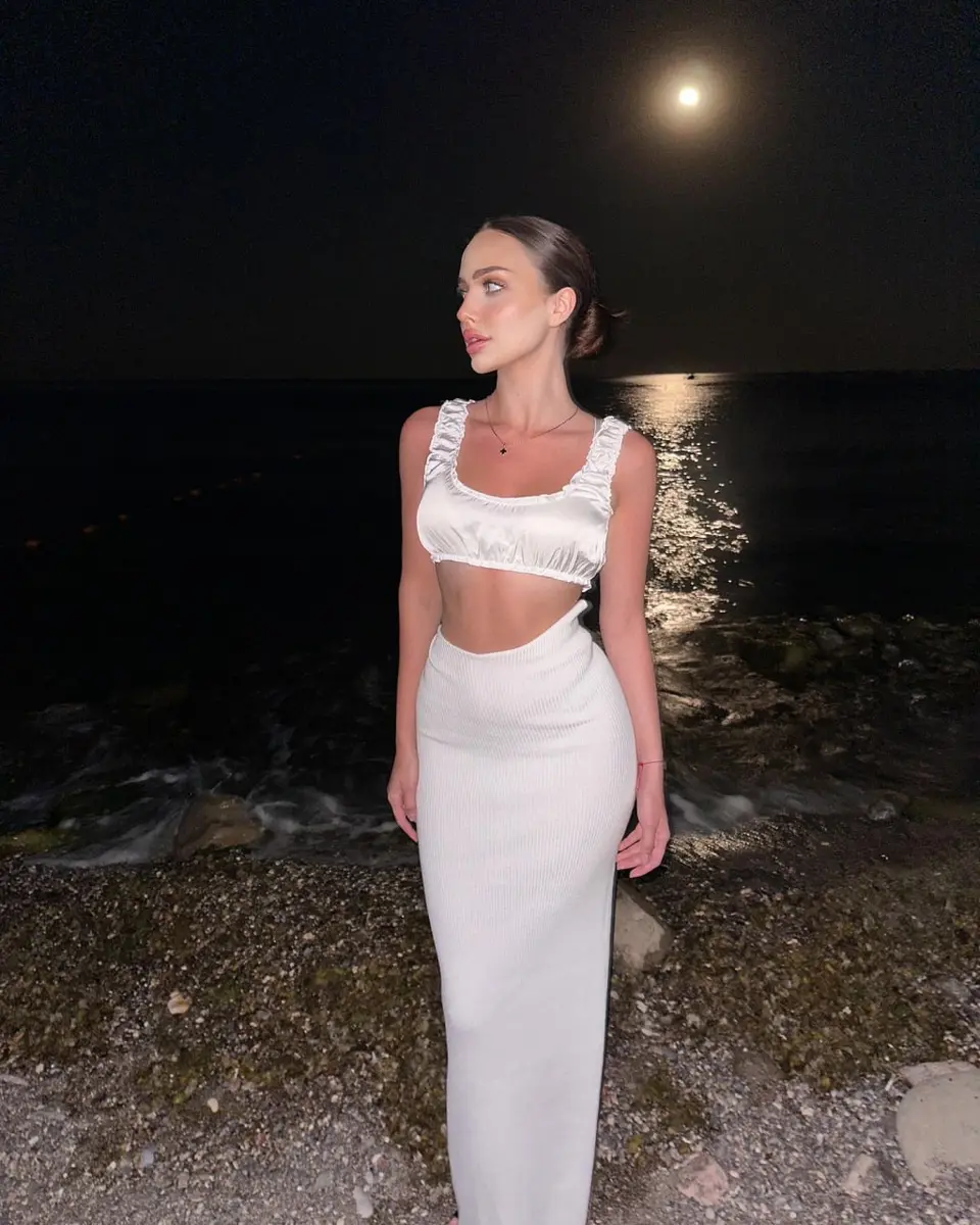 Zoey escort in Dubai